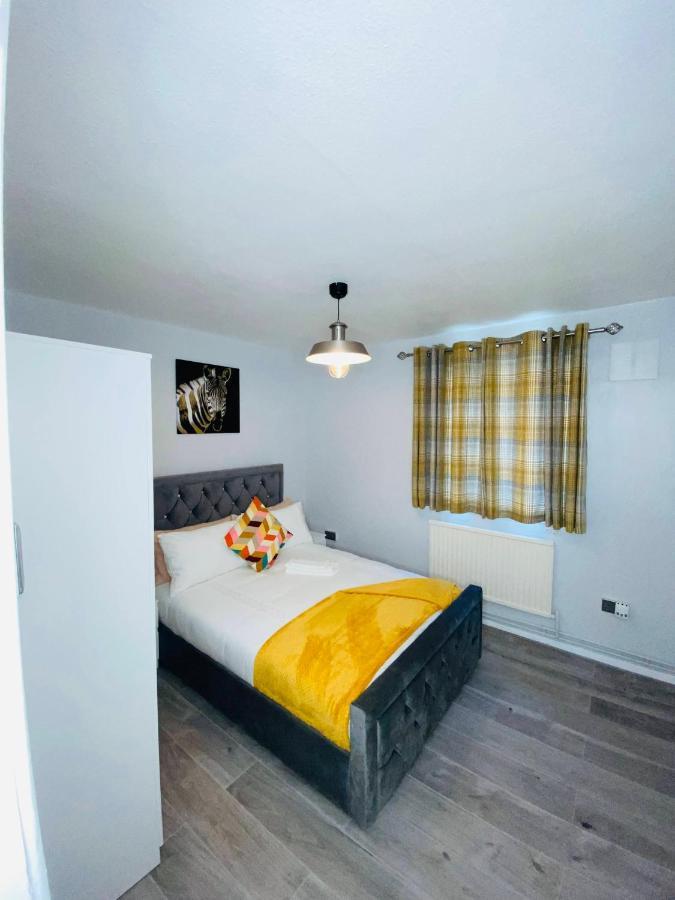 Bright, Spacious, Modern Interior Decor 2 Bedrooms Apartment With Amazing Views Лондон Экстерьер фото